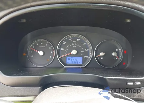 2010 Hyundai Santa Fe Se z USA, uszkodzony, nr VIN 5NMSHDAG9AH386651